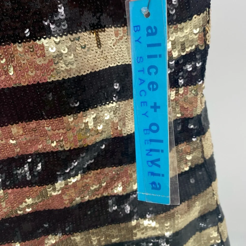 ALICE & OLIVIA - Alfie Oversized Sequin Top - Picture 7 of 11